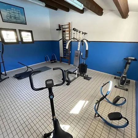 4 Pers, Piscine, Parking, Climatise, Proche Plage, Salle De Sport Et Commodites - Fr-1-723-136 アグド